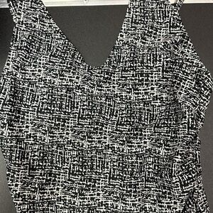 Speedo black and white patterned one piece swimsuit size 12